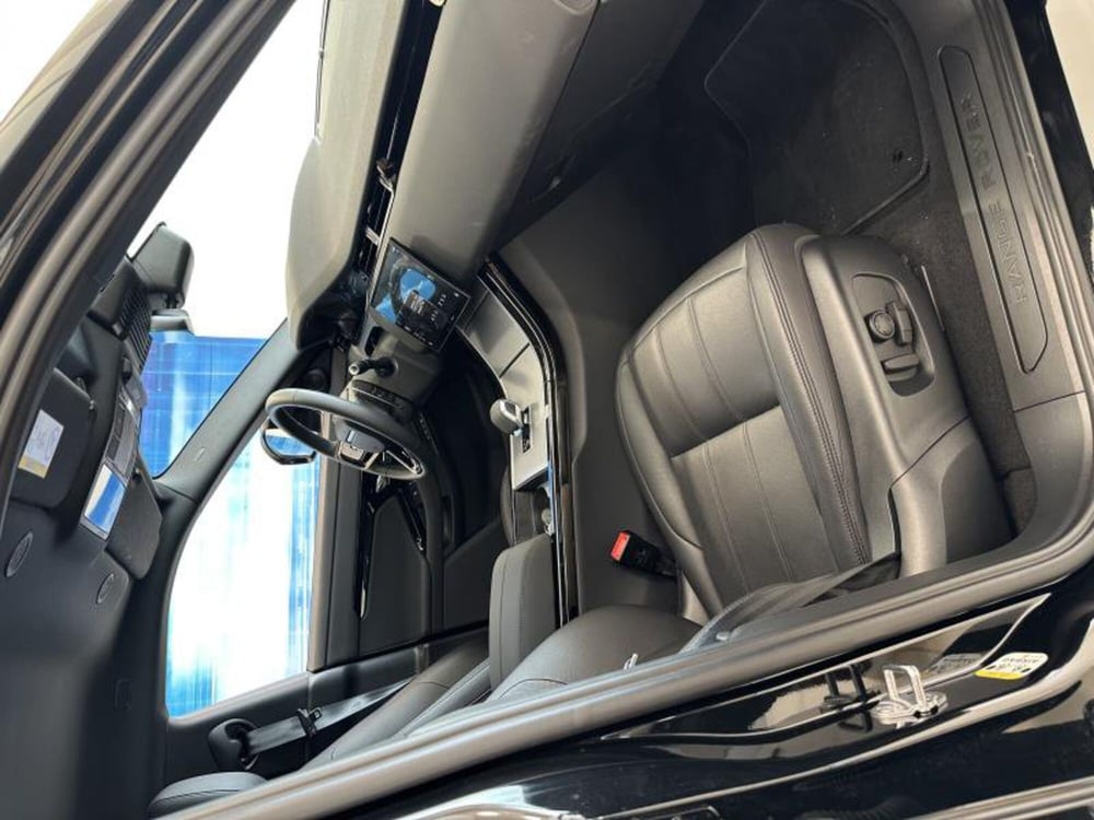 Land Rover Range Rover Evoque usata a Venezia (9)