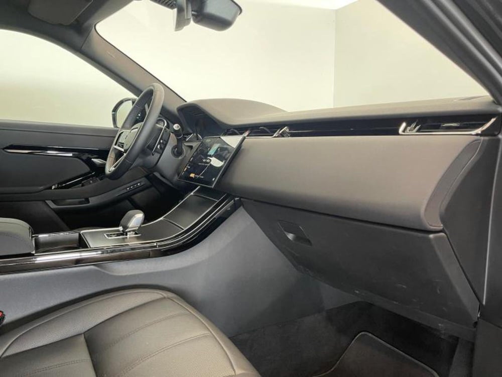 Land Rover Range Rover Evoque usata a Venezia (8)