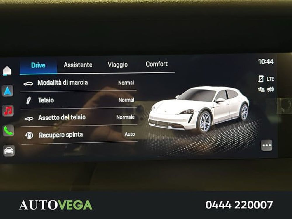 Porsche Taycan Cross Turismo usata a Vicenza (14)