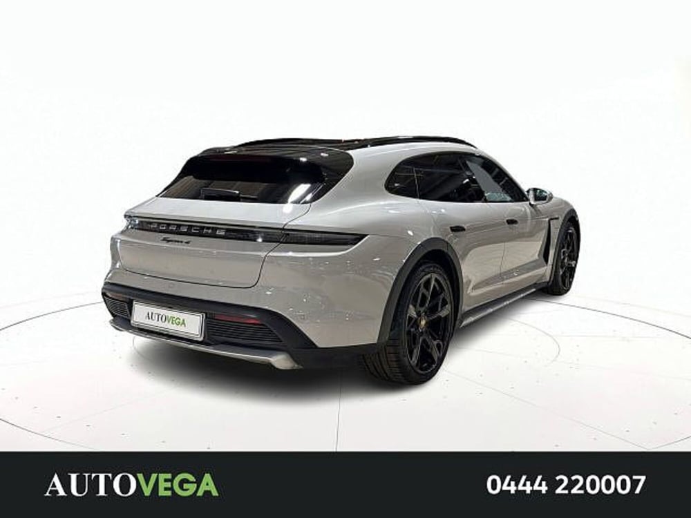 Porsche Taycan Cross Turismo usata a Vicenza (3)