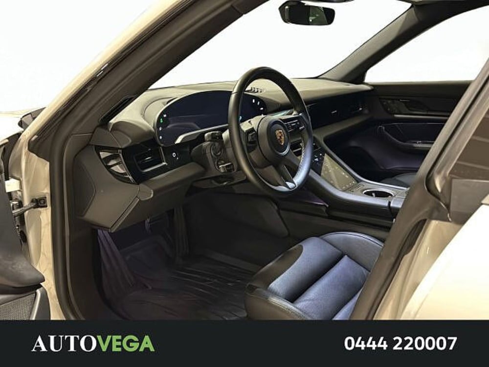Porsche Taycan Cross Turismo usata a Vicenza (6)