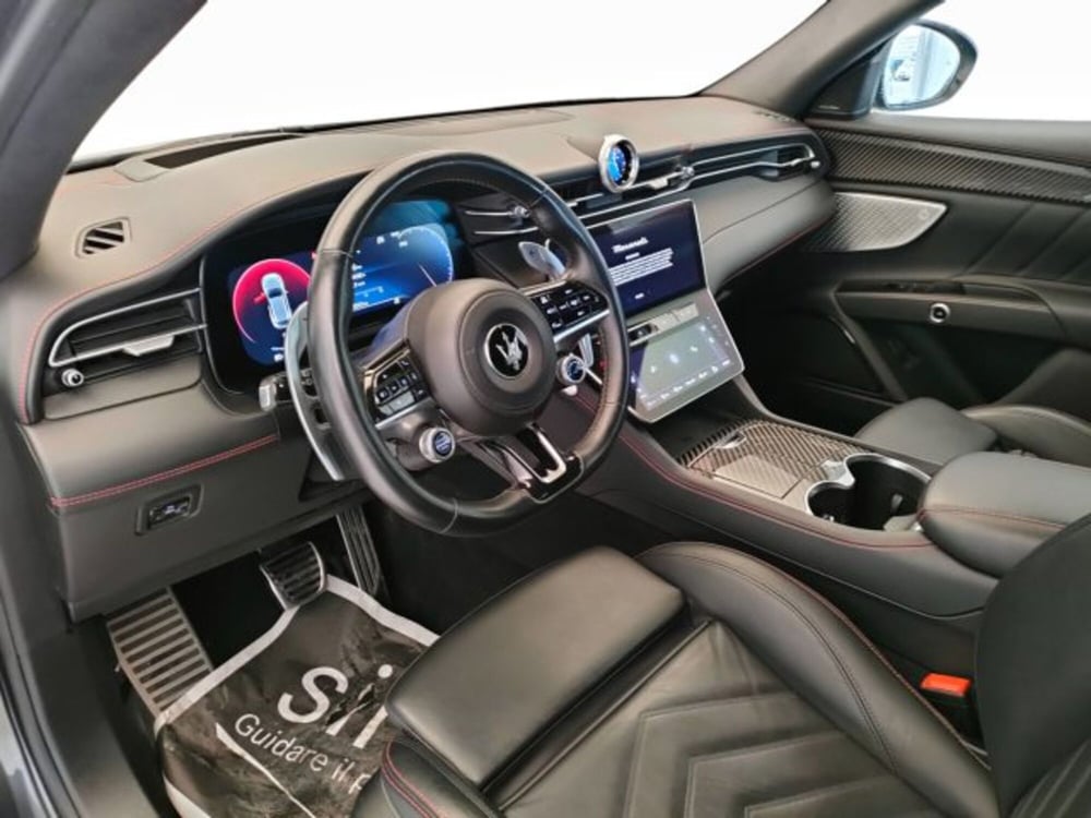 Maserati Grecale usata a Teramo (15)