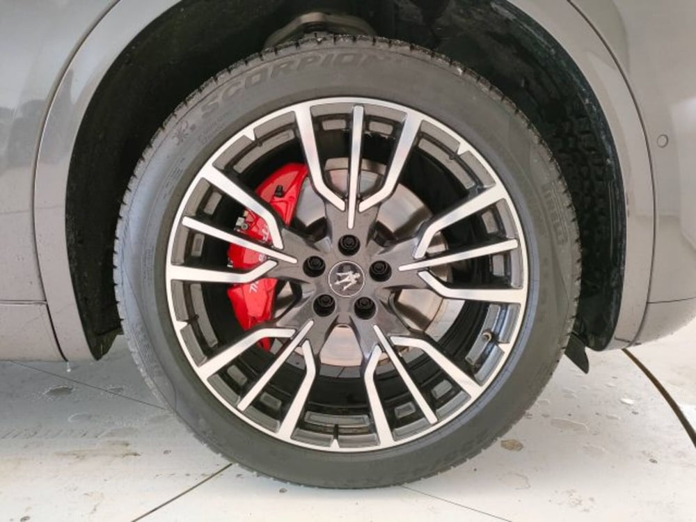 Maserati Grecale usata a Teramo (8)