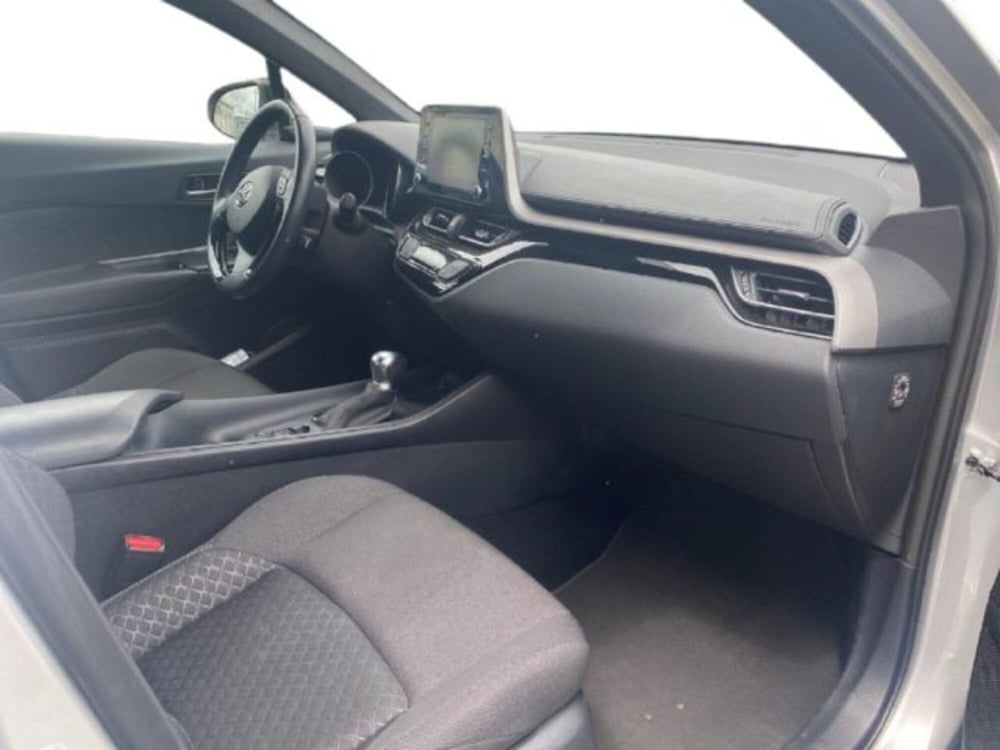 Toyota Toyota C-HR usata a Vercelli (6)