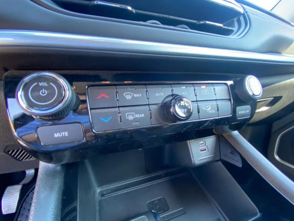Jeep Compass usata a Firenze (18)