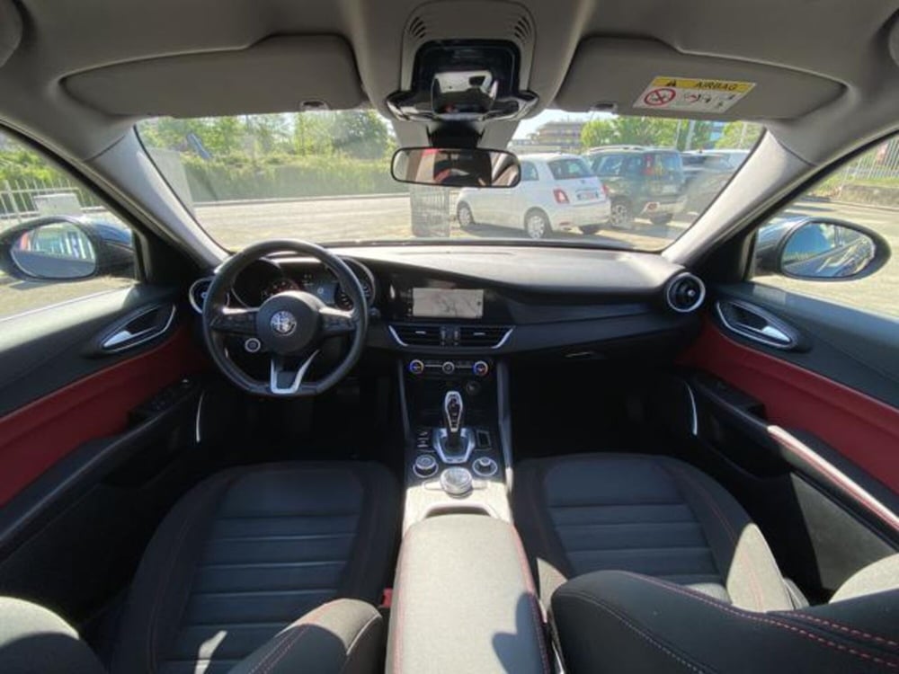 Alfa Romeo Giulia usata a Firenze (8)
