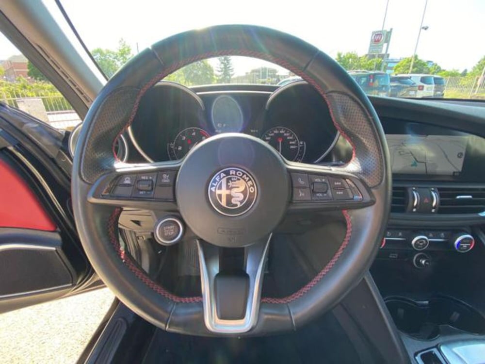 Alfa Romeo Giulia usata a Firenze (9)