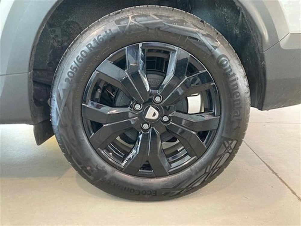 Dacia Jogger usata a Cremona (15)