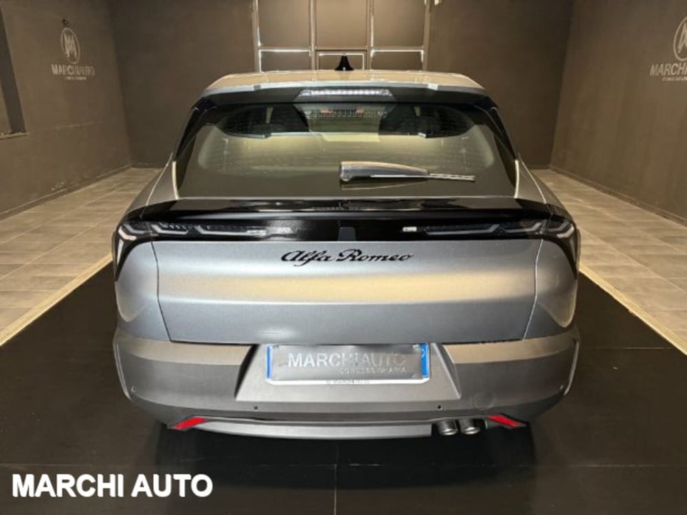 Alfa Romeo Junior nuova a Perugia (6)