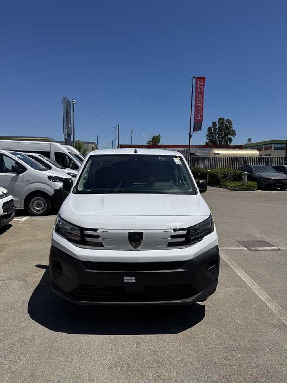 Peugeot Partner Furgone nuova a Lecce