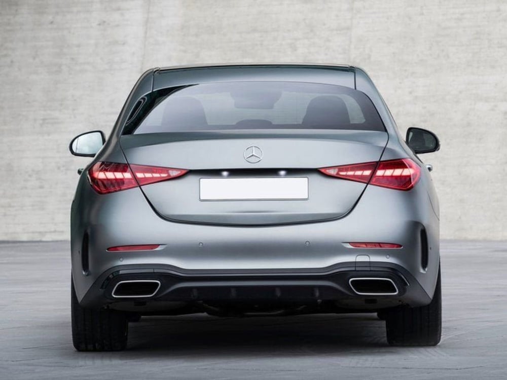 Mercedes-Benz Classe C nuova a Genova (11)