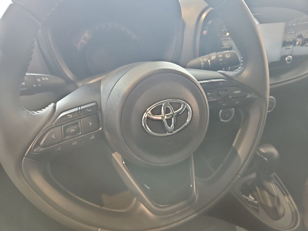 Toyota Aygo X usata a Vicenza (8)