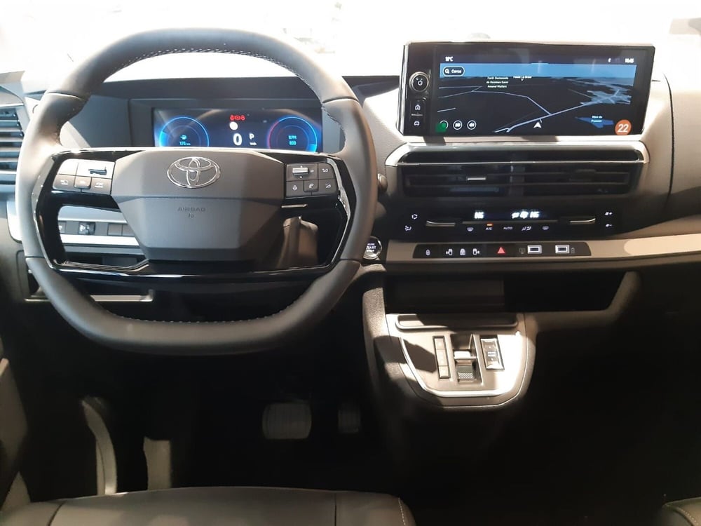 Toyota Proace Verso nuova a Vicenza (4)