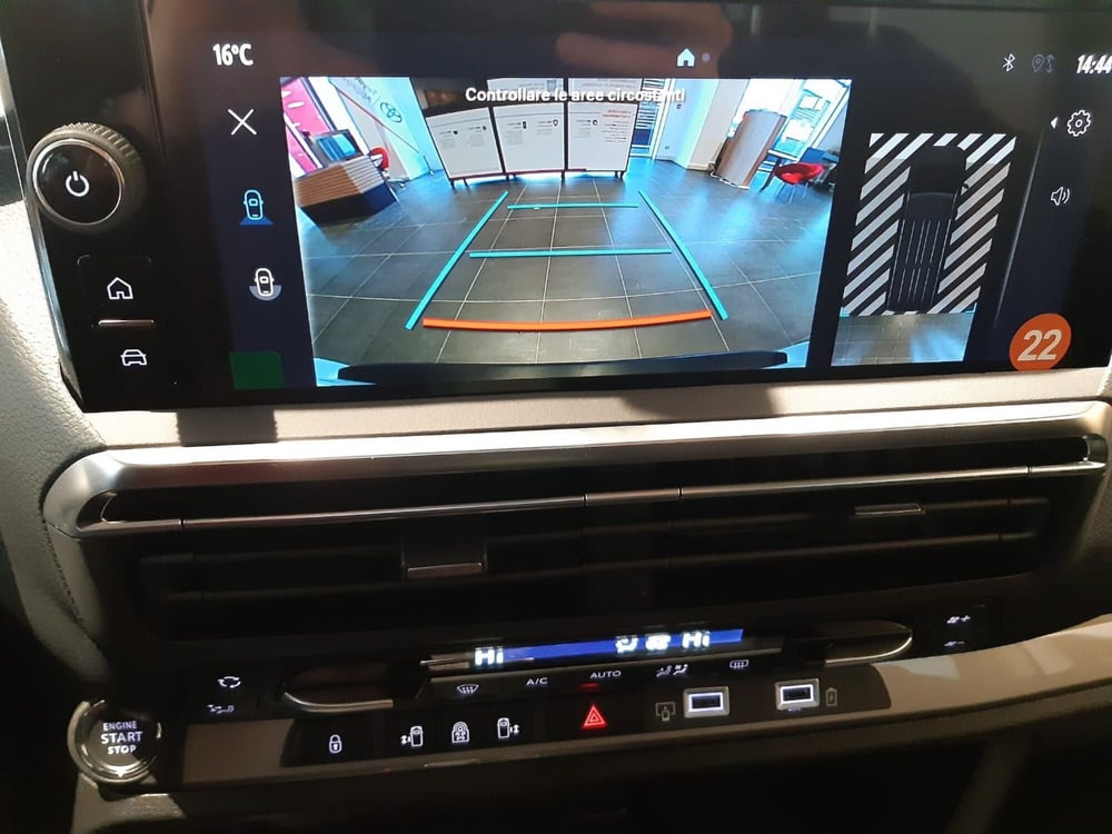 Toyota Proace Verso nuova a Vicenza (8)