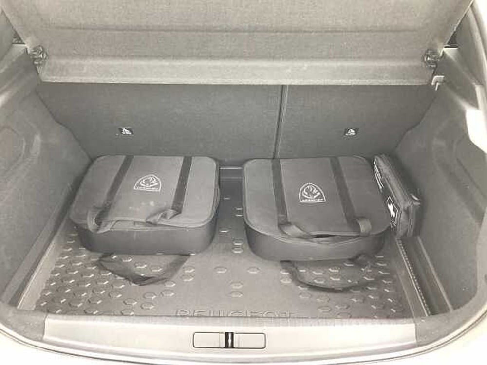 Peugeot 208 usata a Ravenna (18)