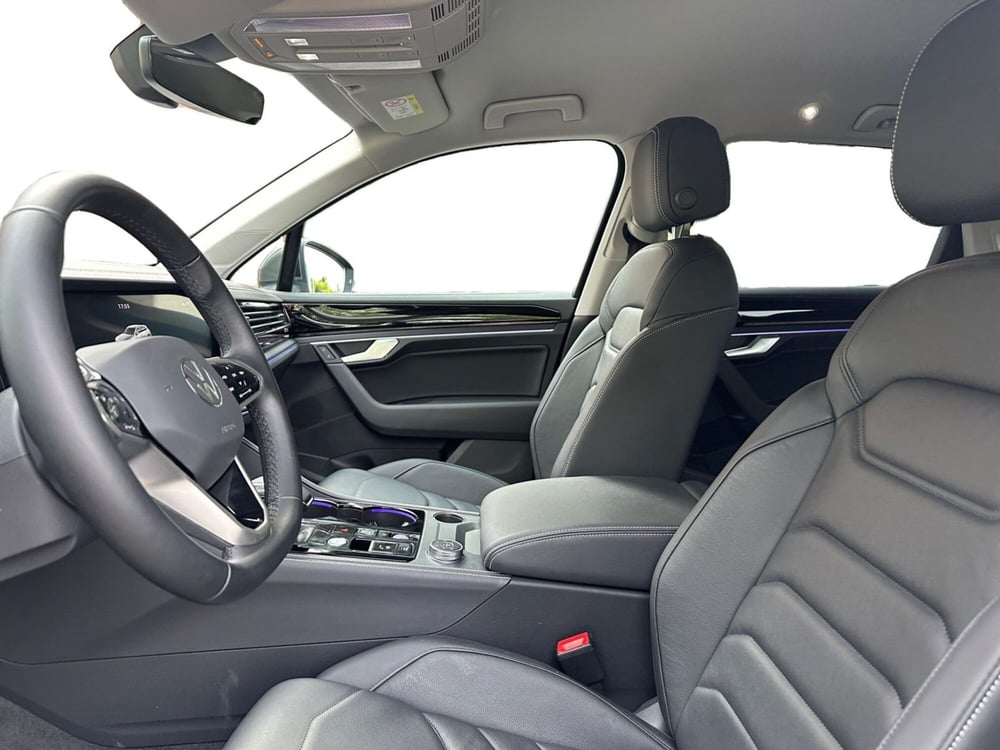 Volkswagen Touareg usata a Modena (10)