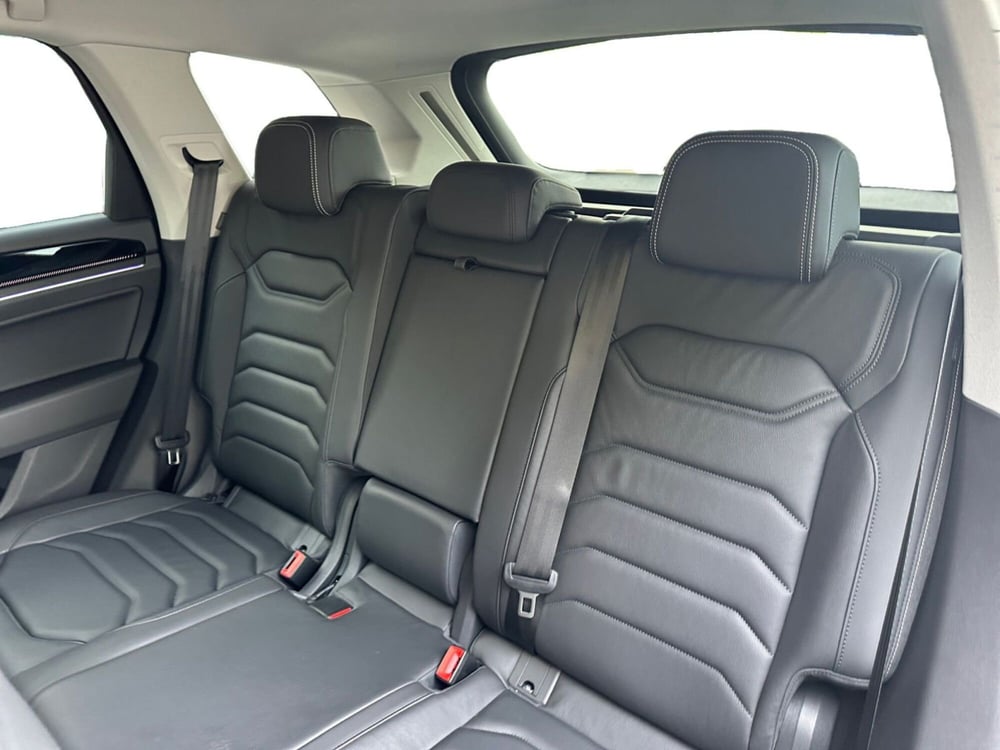 Volkswagen Touareg usata a Modena (14)