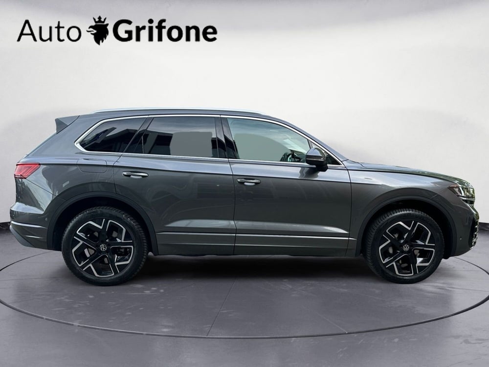 Volkswagen Touareg usata a Modena (7)