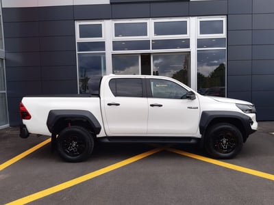 Toyota Hilux 2.8 d-4d double cab GR Sport auto nuova a Torri di Quartesolo