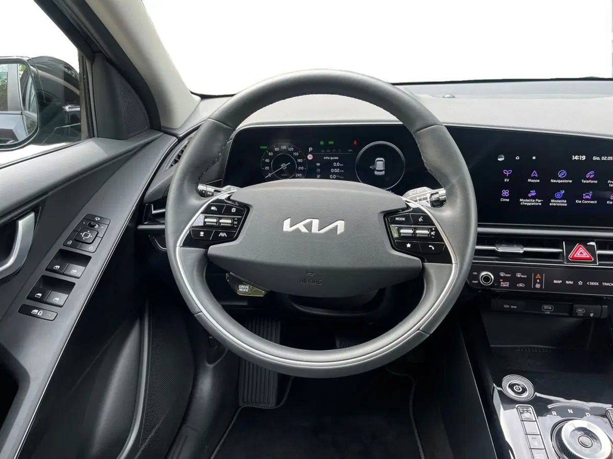 Kia Niro nuova a Modena (14)