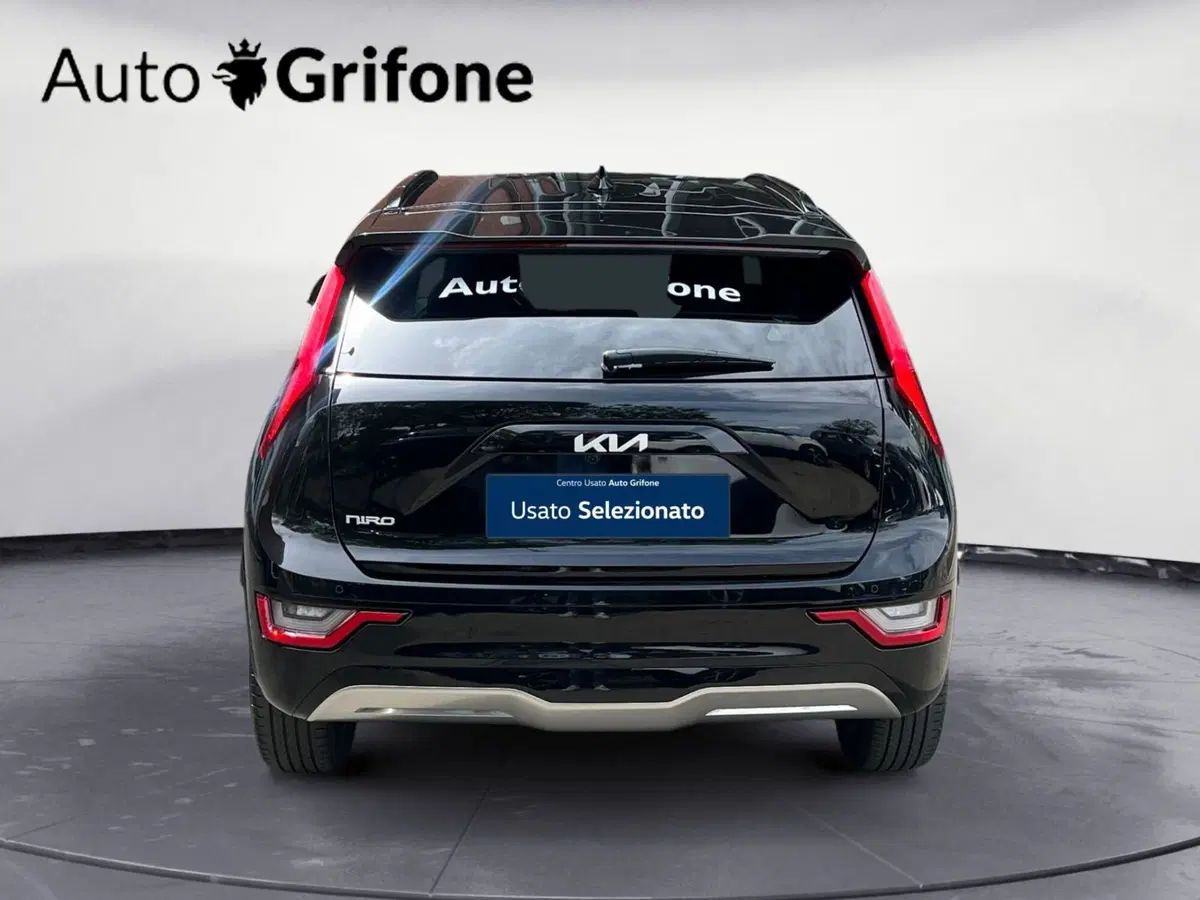 Kia Niro nuova a Modena (5)