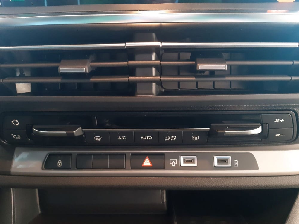 Toyota Proace Verso nuova a Vicenza (13)