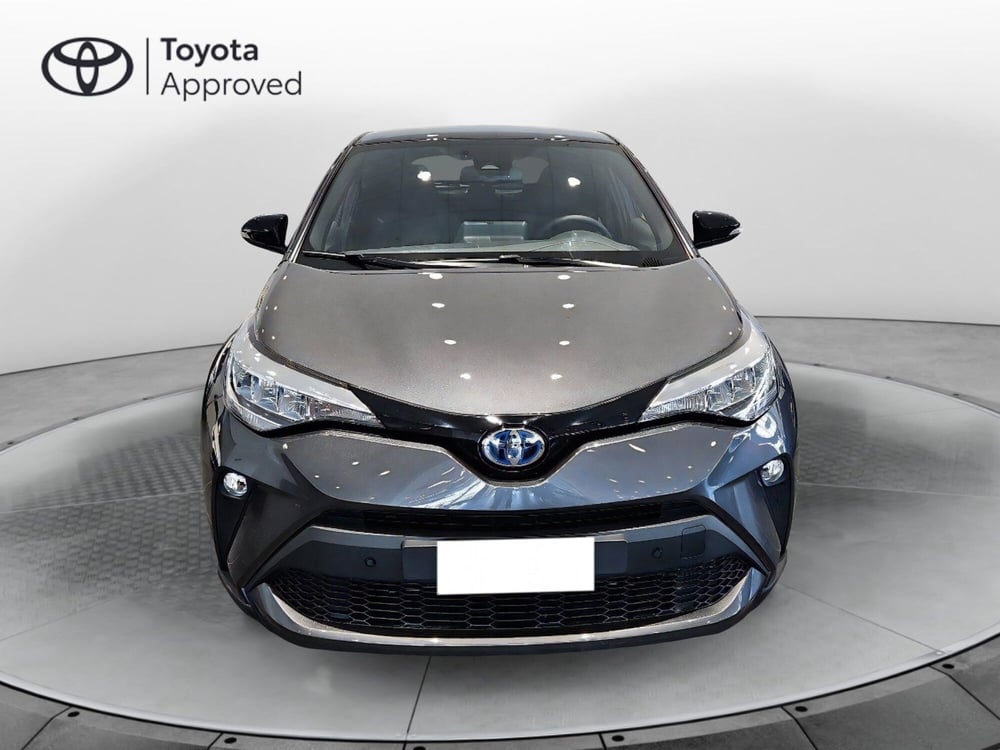Toyota Toyota C-HR nuova a Vicenza (3)