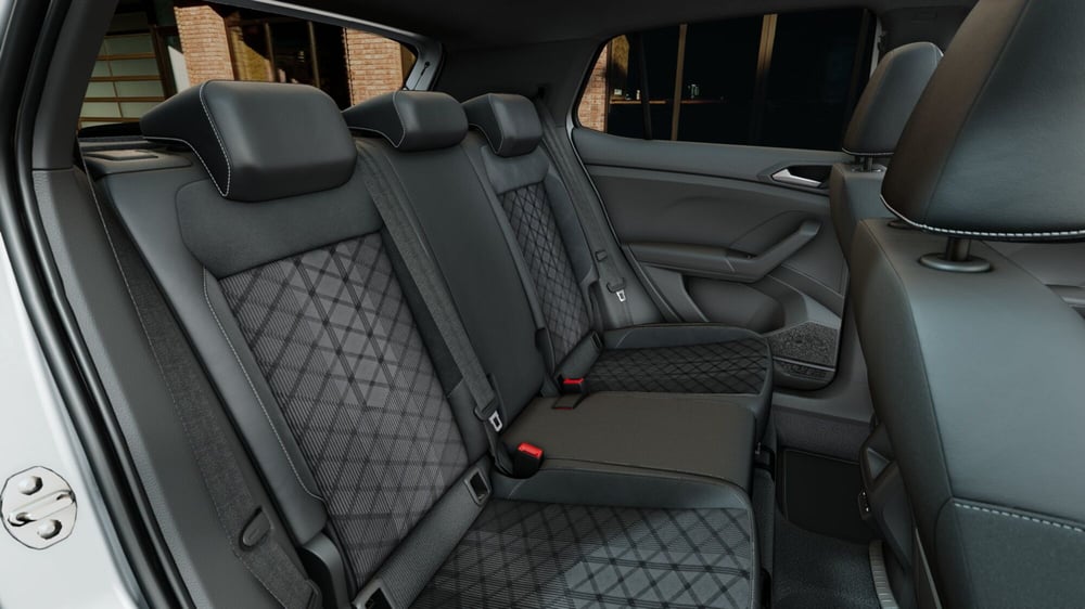 Volkswagen T-Cross nuova a Modena (18)