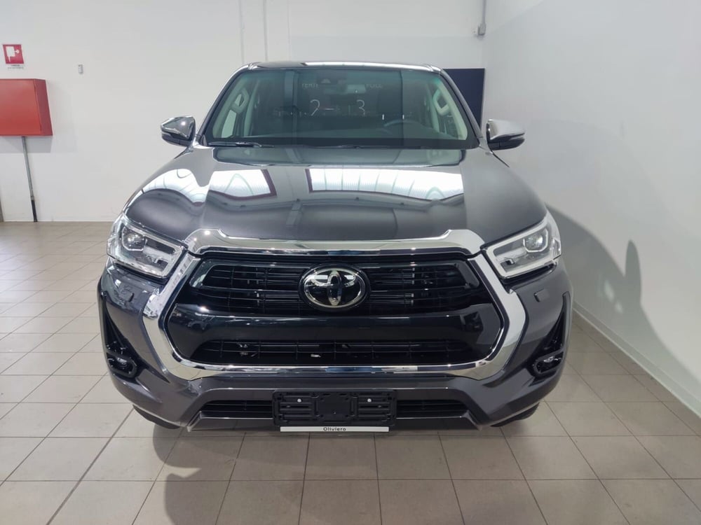 Toyota Hilux nuova a Vicenza (5)
