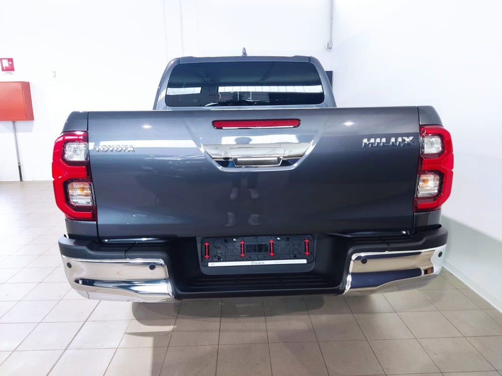 Toyota Hilux nuova a Vicenza (6)