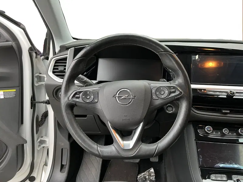 Opel Grandland X usata a Modena (13)