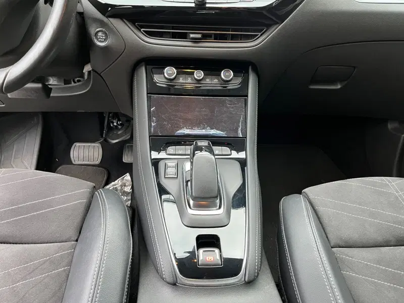 Opel Grandland X usata a Modena (6)