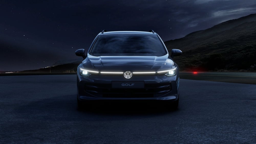 Volkswagen Golf Variant nuova a Modena (15)