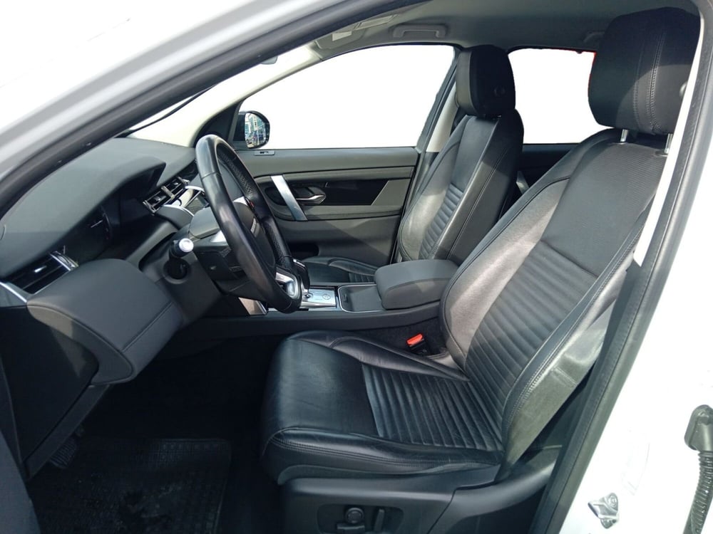 Land Rover Discovery Sport usata a Modena (10)