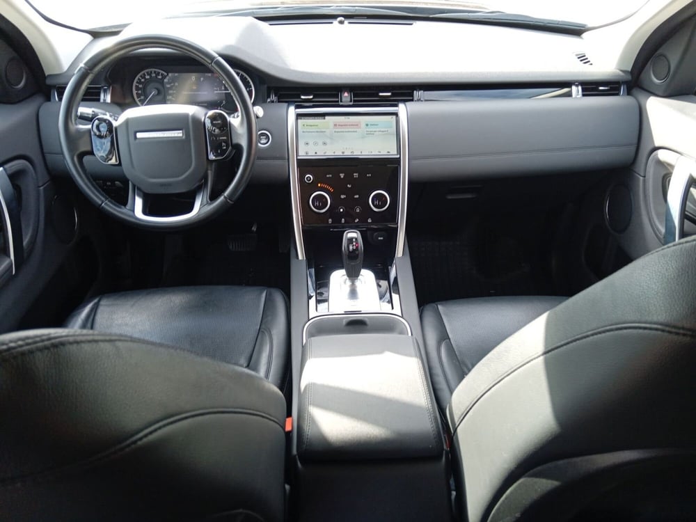 Land Rover Discovery Sport usata a Modena (11)