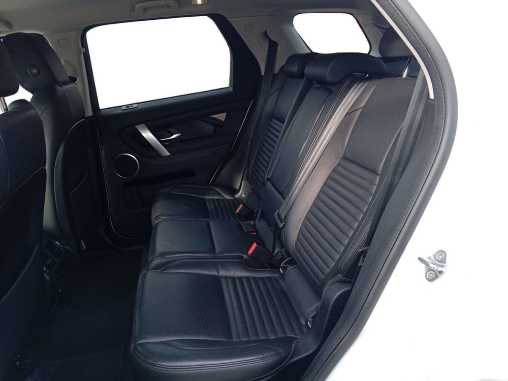 Land Rover Discovery Sport usata a Modena (14)