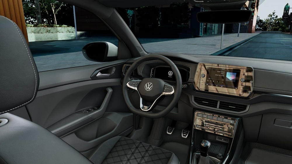 Volkswagen T-Cross nuova a Modena (8)