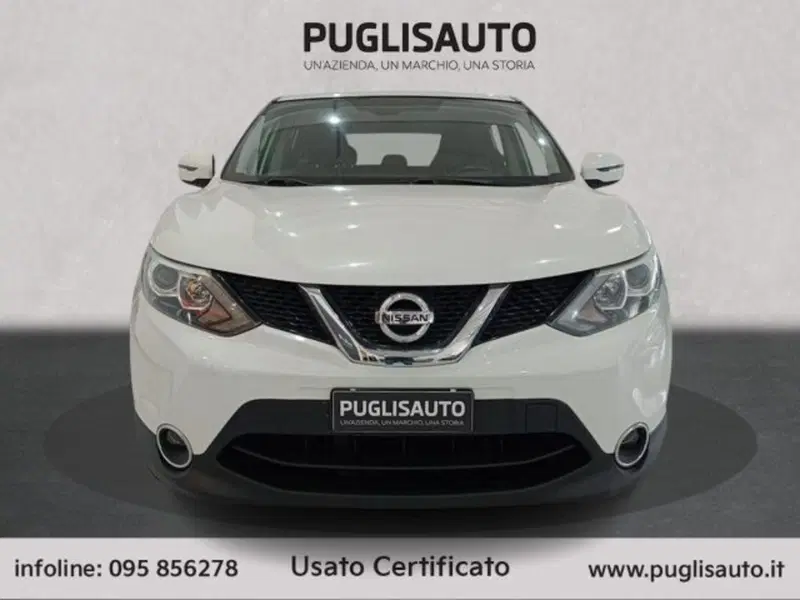 Nissan Qashqai usata a Catania (2)
