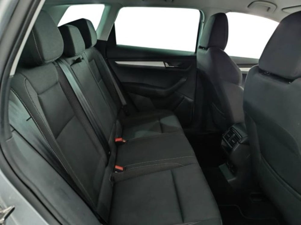 Ford Transit Courier usata a Catania (10)