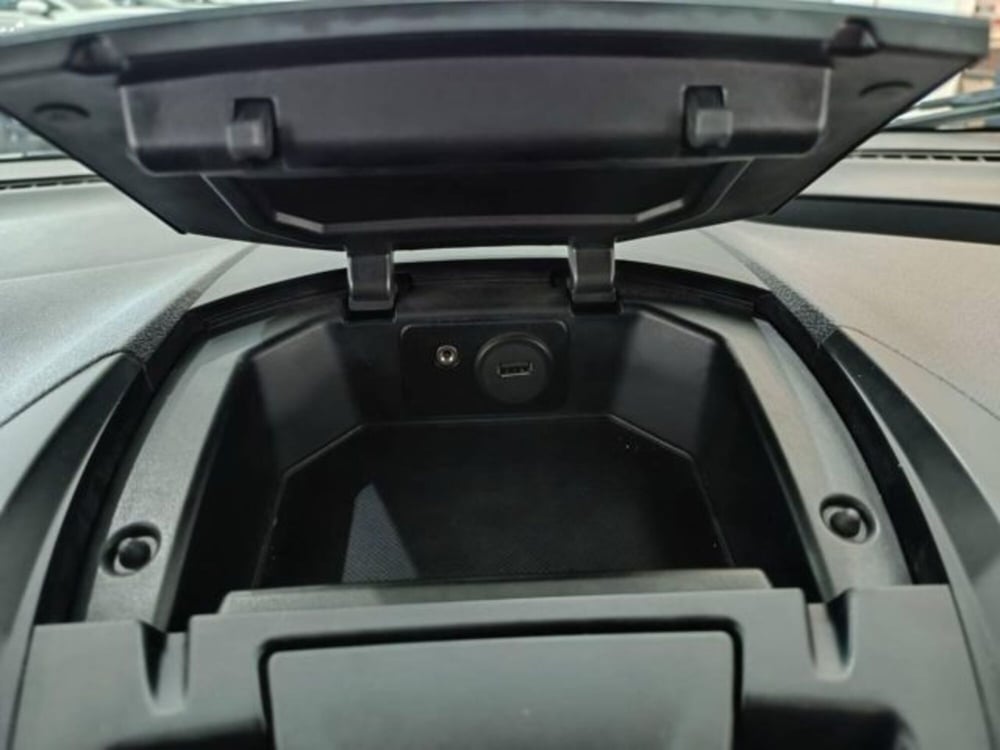 Ford Transit Courier usata a Catania (12)
