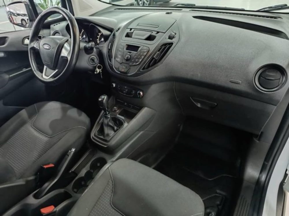 Ford Transit Courier usata a Catania (14)
