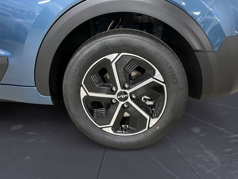 Kia Niro nuova a Modena (15)