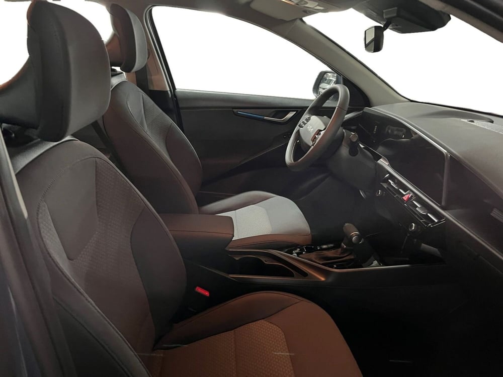 Kia Niro nuova a Modena (16)