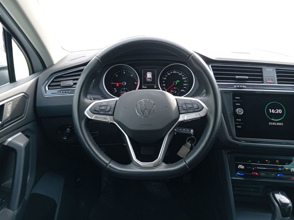 Volkswagen Tiguan usata a Modena (13)
