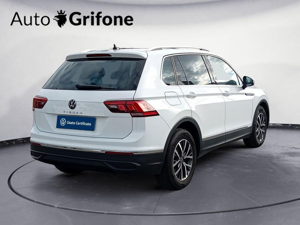 Volkswagen Tiguan usata a Modena (9)