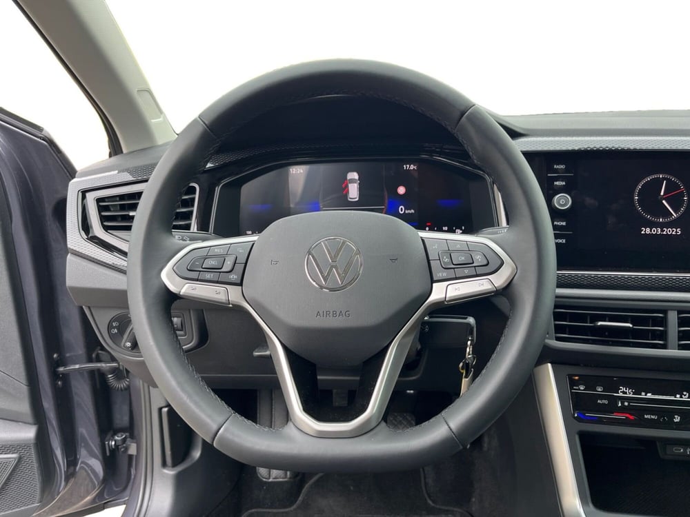 Volkswagen Polo nuova a Modena (12)
