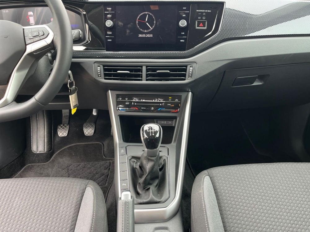 Volkswagen Polo nuova a Modena (13)