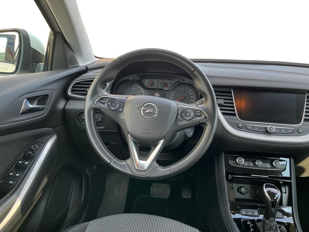 Opel Grandland X usata a Modena (12)