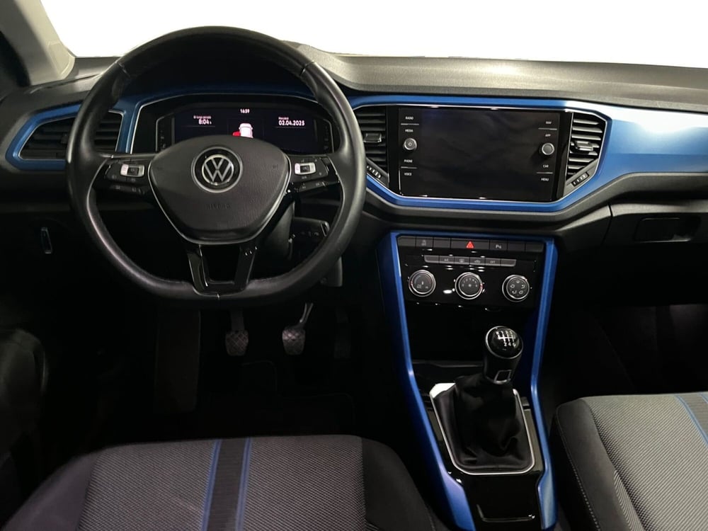 Volkswagen T-Roc usata a Modena (14)