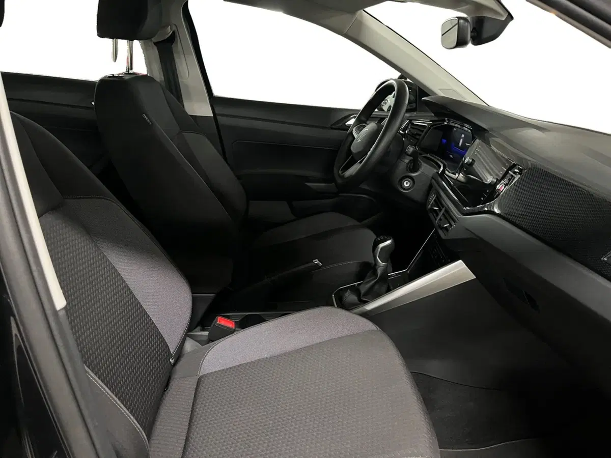 Volkswagen Taigo usata a Modena (11)